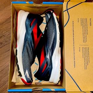 Brooks Launch 4. Men’s size 11. Used running shoes